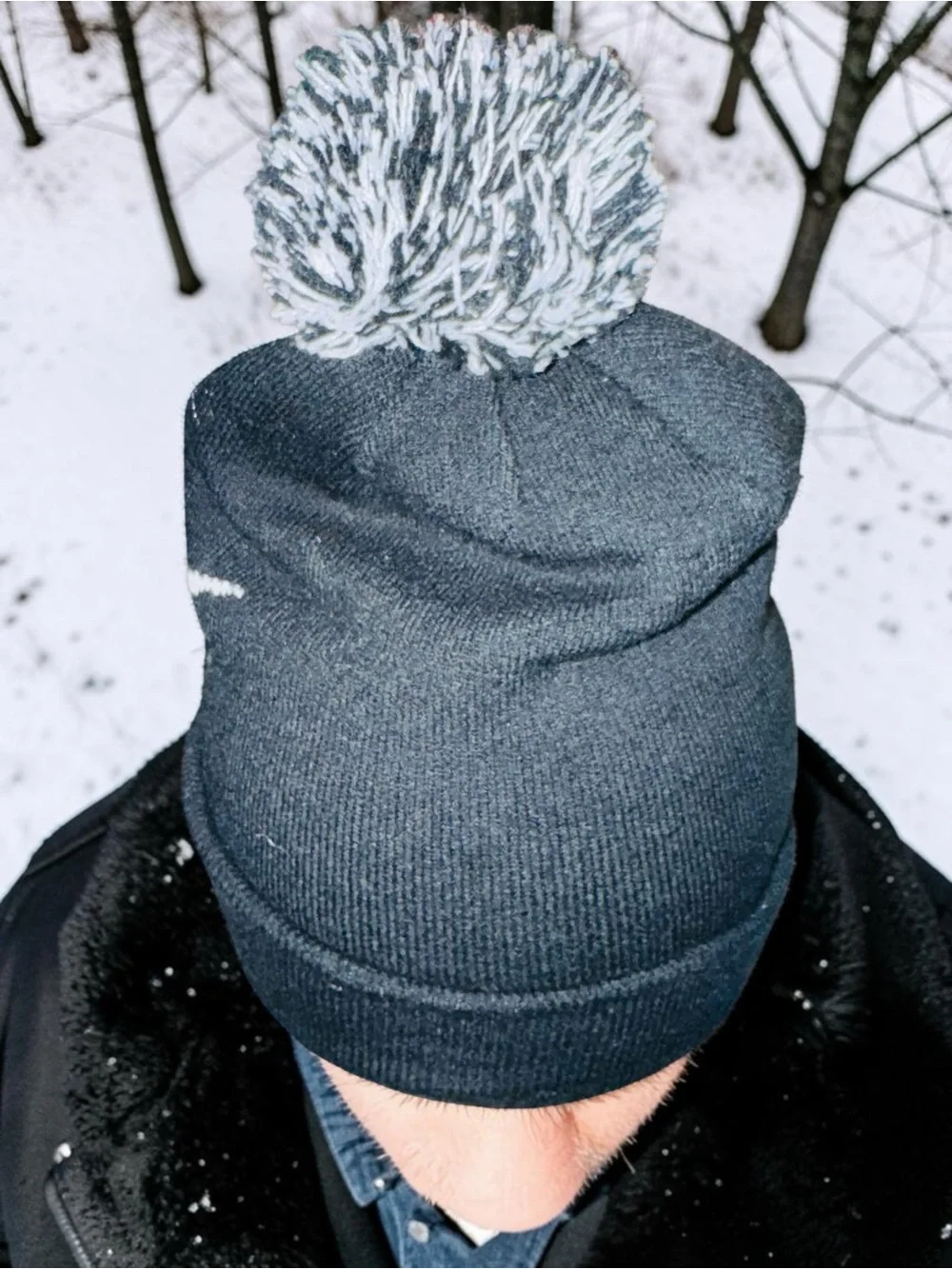 Nike Beanie With Pom Black/White Child One Size Swoosh Logo Outdoor